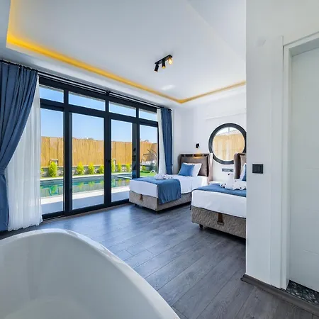 Villa Summerland